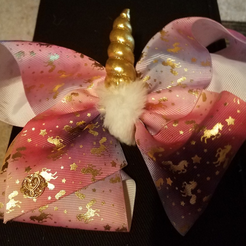 Girls Large Unicorn Hairbow.
